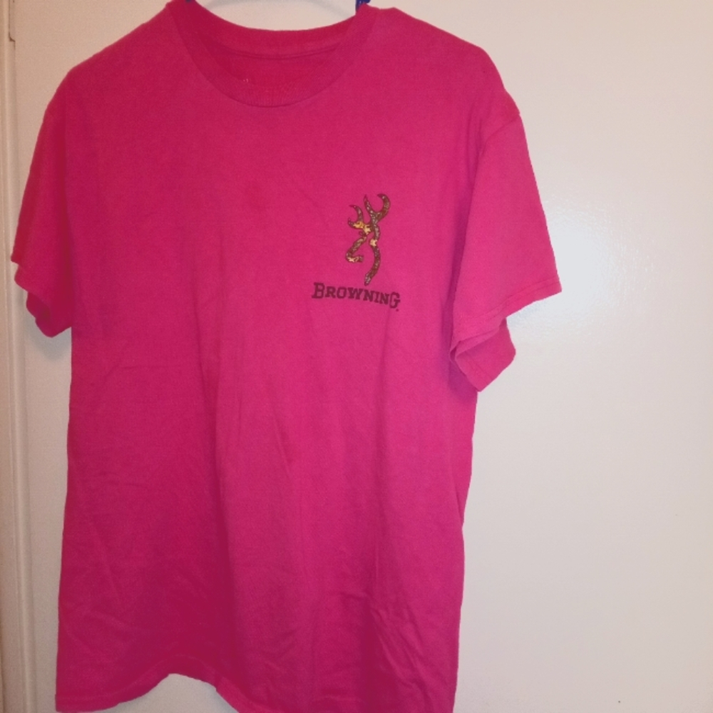 Tee shirt